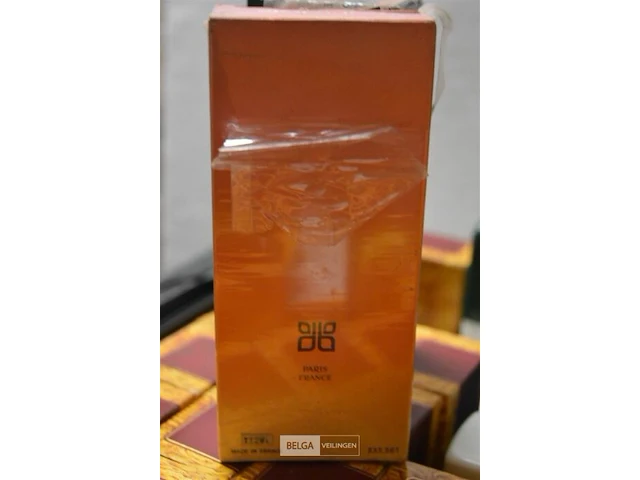 ±43 div soorten klassieke parfums - afbeelding 3 van  5