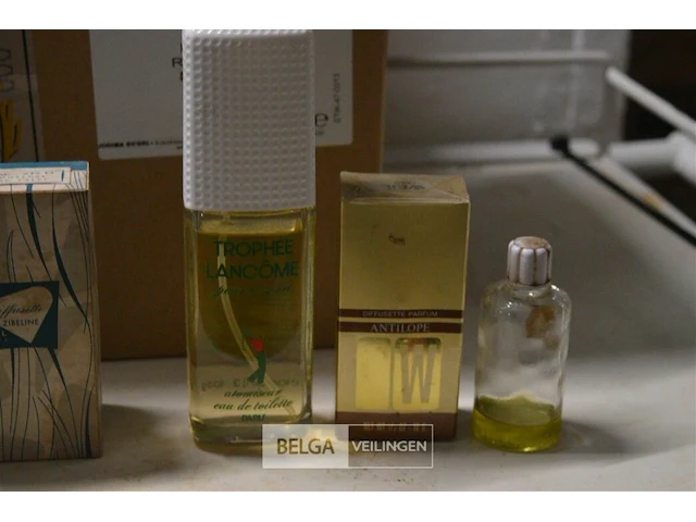 ±43 div soorten klassieke parfums - afbeelding 4 van  4