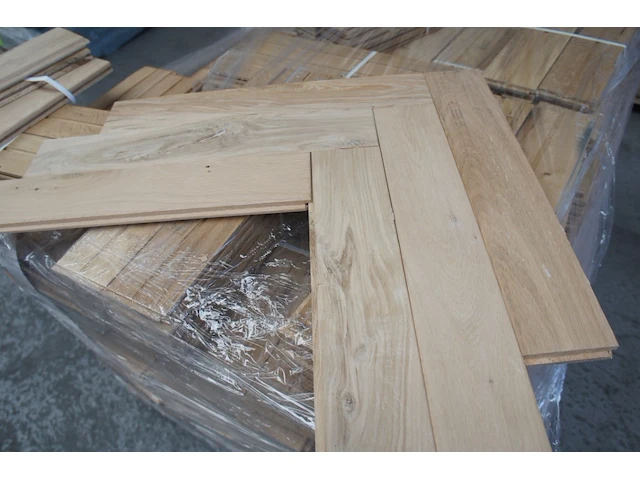 43,20 m² massief eiken visgraatparket 20mm - afbeelding 4 van  6