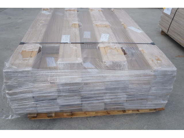43,79 m² massief eiken parket 15mm - afbeelding 9 van  17
