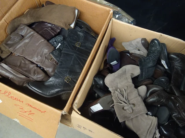 43x diverse schoenen - afbeelding 3 van  5