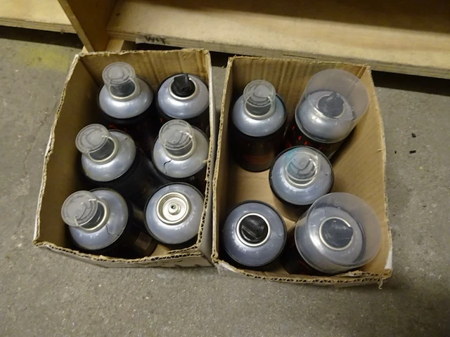 440x 400 ml spuitbus black nc.formula graffiti spray paint - afbeelding 13 van  17