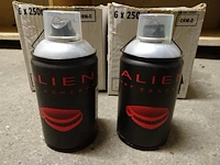 440x 400 ml spuitbus black nc.formula graffiti spray paint - afbeelding 14 van  17