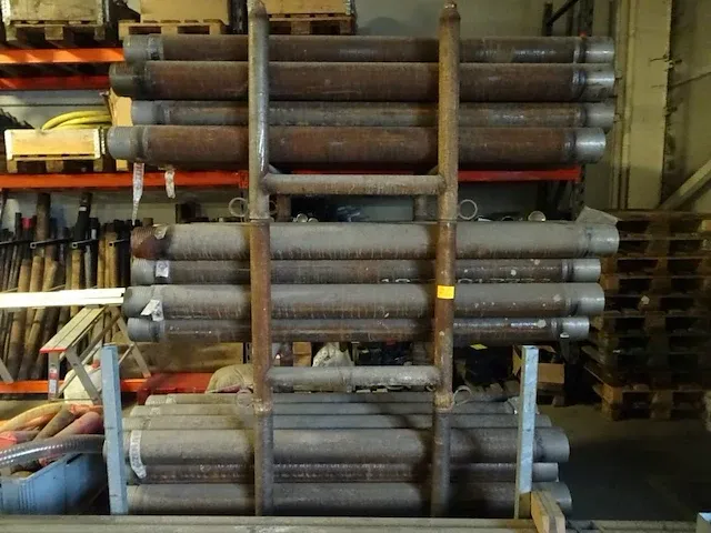 44x metalen voerbuis - afbeelding 1 van  3