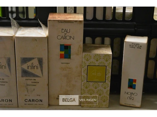 ±45 div soorten klassieke parfums - afbeelding 3 van  4