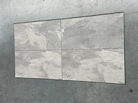 45,76 m² laminaatvloer 8mm - afbeelding 1 van  3