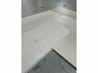 46,87 m2 rigid visgraat pvc vloer 5mm - afbeelding 3 van  4
