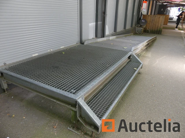 47 container dorp containers - afbeelding 37 van  66