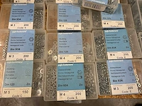 47 doosjes zeskantmoer; sluitringen; schroefogen; houtdraadbout; houtbouten - afbeelding 2 van  8