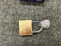 48 hangsloten abus - afbeelding 2 van  4