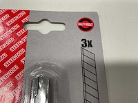 48 x afbreekmes met ijzeren geleider; inclusief 3 mesjes - afbeelding 2 van  3