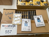 48 x set magneet; handen motief - afbeelding 1 van  4