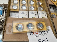 48 x set magneten; hand motief - afbeelding 2 van  4