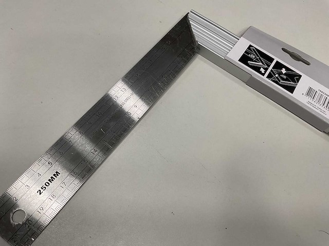 48 x winkelhaak; 250mm; aluminium - afbeelding 3 van  5