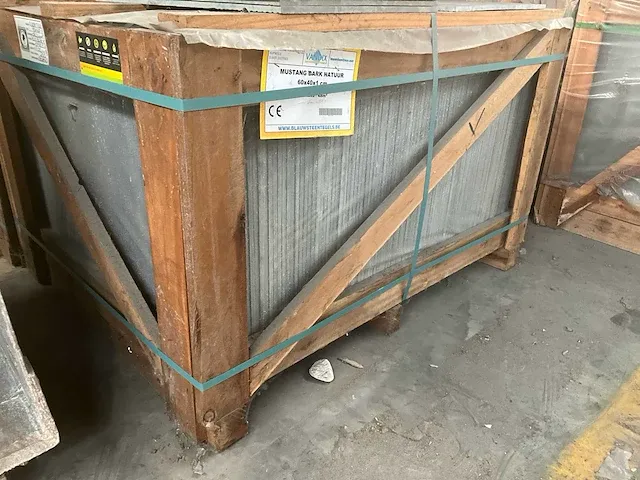 48m2 mustang dark natuur 60x40x1 - afbeelding 6 van  8