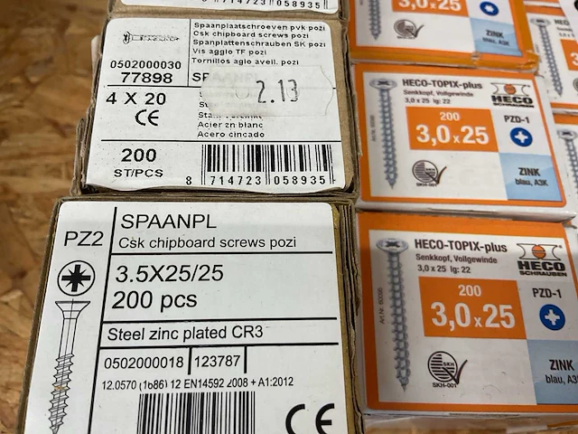 49 dozen spaanplaatschroeven - afbeelding 3 van  6