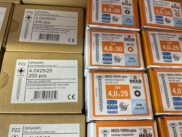 49 dozen spaanplaatschroeven - afbeelding 6 van  6