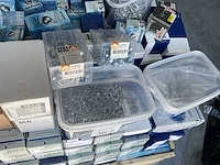 490 dozen deels inox bouten en moeren - afbeelding 13 van  17