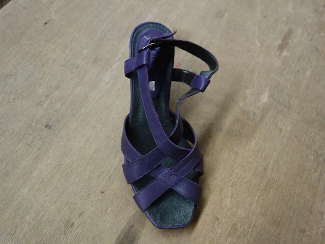 49x diverse schoenen - afbeelding 4 van  7