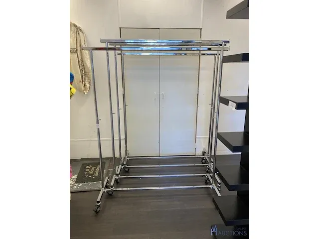 4kledingrekken - afbeelding 2 van  3