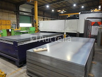 4m co² lasersnijmachine met koeler en dampzuig bystronic bylaser 4400 - afbeelding 14 van  27