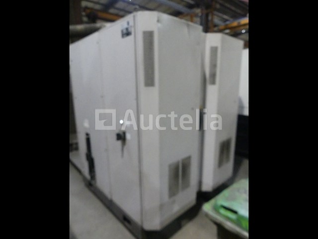 4m co² lasersnijmachine met koeler en dampzuig bystronic bylaser 4400 - afbeelding 16 van  27