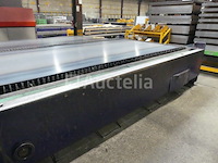 4m co² lasersnijmachine met koeler en dampzuig bystronic bylaser 4400 - afbeelding 22 van  27