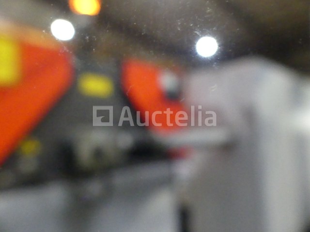 4m co² lasersnijmachine met koeler en dampzuig bystronic bylaser 4400 - afbeelding 24 van  27