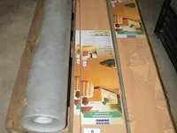 ± 4m² laminaat met ondervloer - afbeelding 1 van  4