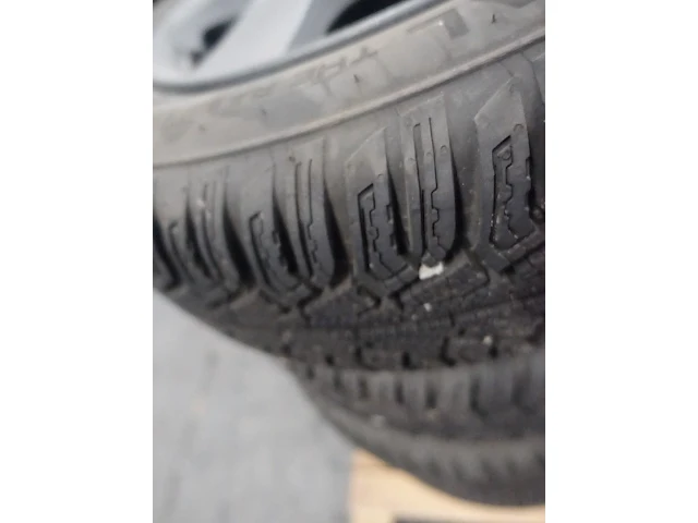 4x autoband uniroyal + velg dezent - afbeelding 7 van  7