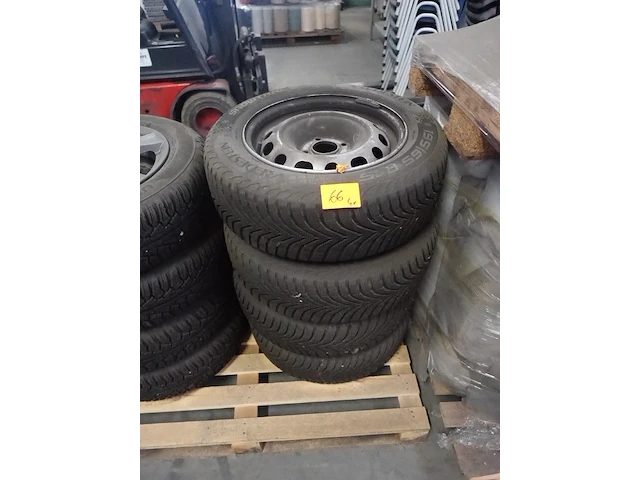 4x autoband vredestein + velg - afbeelding 2 van  6