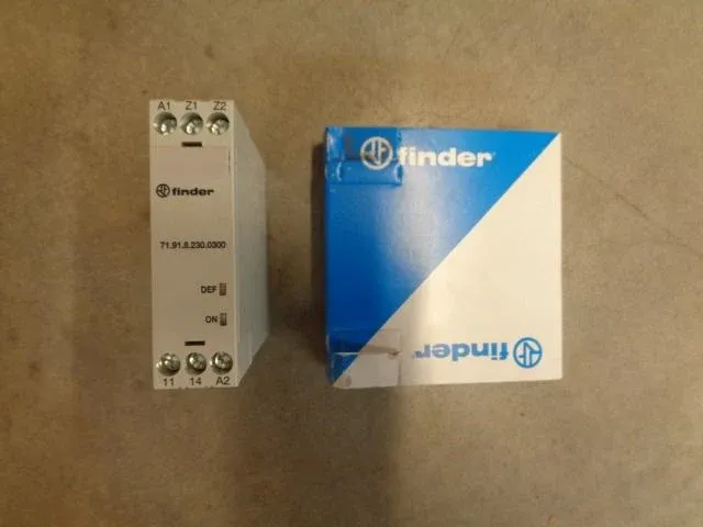 4x bewakingsrelais finder - afbeelding 1 van  2