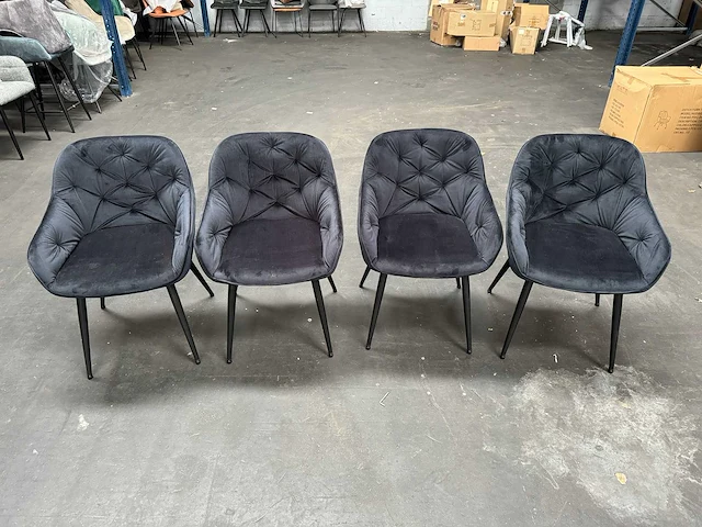 4x design eetkamerstoel grijs velvet showroommodel - afbeelding 1 van  5