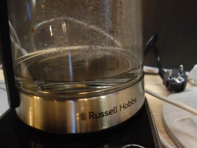 4x divers huishoudtoestel - afbeelding 4 van  4