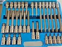 4x doppenset 1/2", ribe set 32 dlg, hex (inbus) 30 delig, spline set 26 delig, en torx set van 32 delig - afbeelding 13 van  16