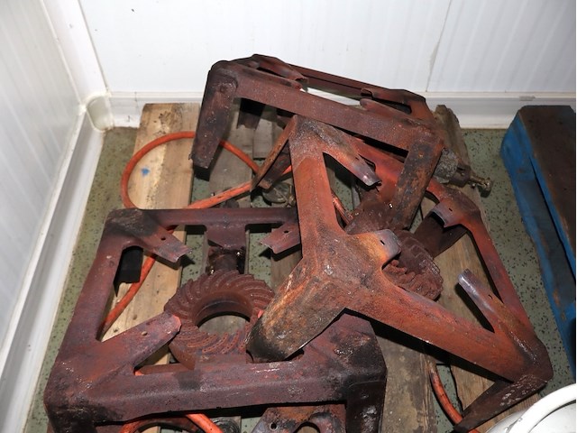 4x gas pits - afbeelding 3 van  3