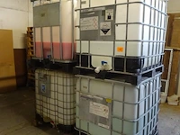 4x ibc vat met onderhoudsproduct - afbeelding 1 van  3