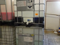 4x ibc vat met onderhoudsproduct - afbeelding 2 van  3