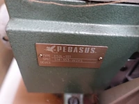 4x industriële naaimachine pegasus + 1x brother - afbeelding 13 van  14
