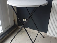 4x inklapbare partytafel - afbeelding 2 van  3