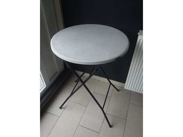 4x inklapbare partytafel - afbeelding 3 van  3