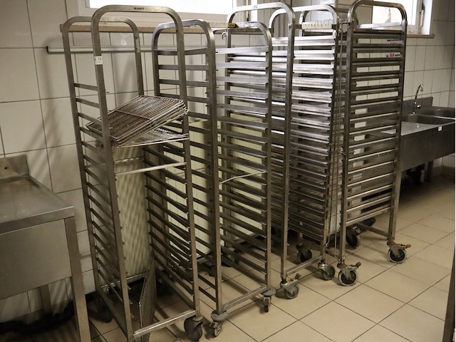 4x kar - afbeelding 1 van  3