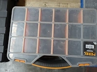 4x koffer met inhoud - afbeelding 4 van  6