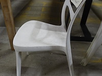 4x kunststoffen stoel - afbeelding 2 van  3