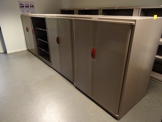 4x metalen dossierkast - afbeelding 1 van  3