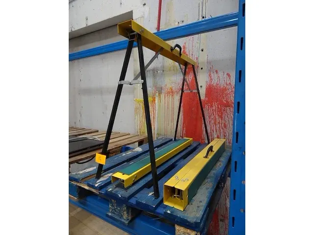 4x metalen schraag - afbeelding 3 van  4