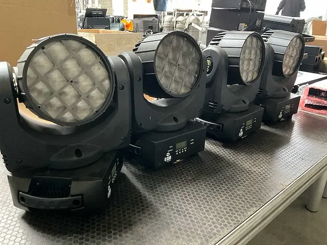 4x movitec le club met gobo - afbeelding 4 van  6