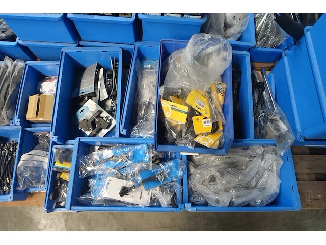 4x pallet diverse fiets onderdelen - afbeelding 13 van  19