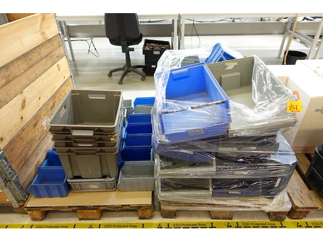 4x pallet diverse grijpbakken - afbeelding 2 van  5