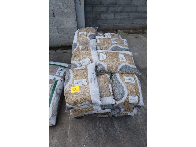 4x pallet diverse keien - afbeelding 2 van  9